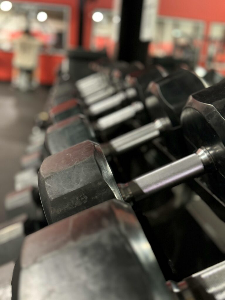 Fitness Gyms in Lubbock with lifting equipment